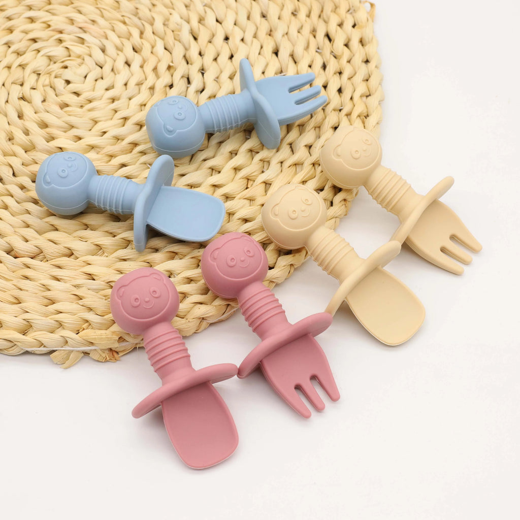 9pcs baby silicone tableware set, bib, dining plate, bowl with suction cup, 2-in-1 water cup, snack cup, spoon and fork