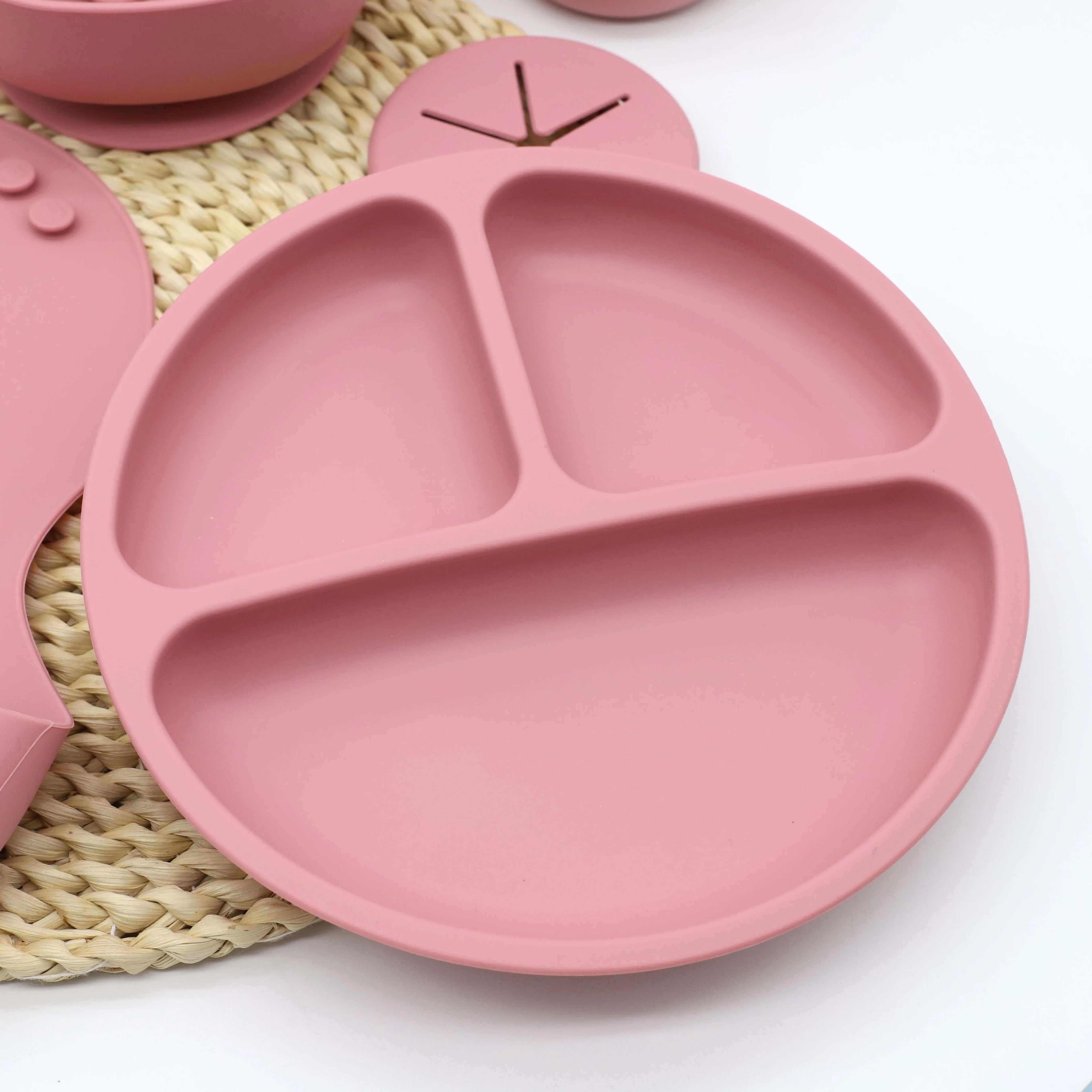 9pcs baby silicone tableware set, bib, dining plate, bowl with suction cup, 2-in-1 water cup, snack cup, spoon and fork